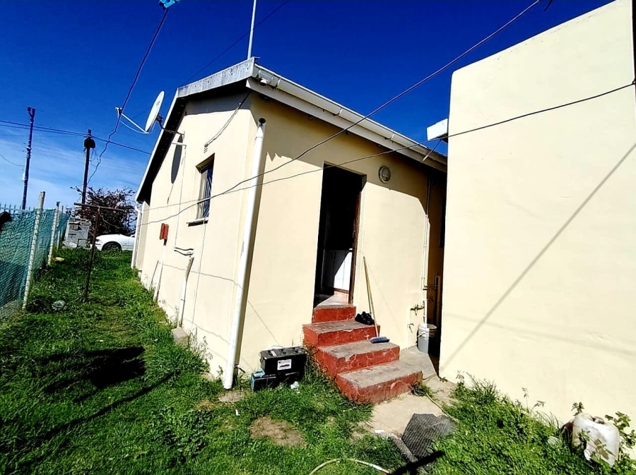 4 Bedroom Property for Sale in Mdantsane Nu 17 Eastern Cape